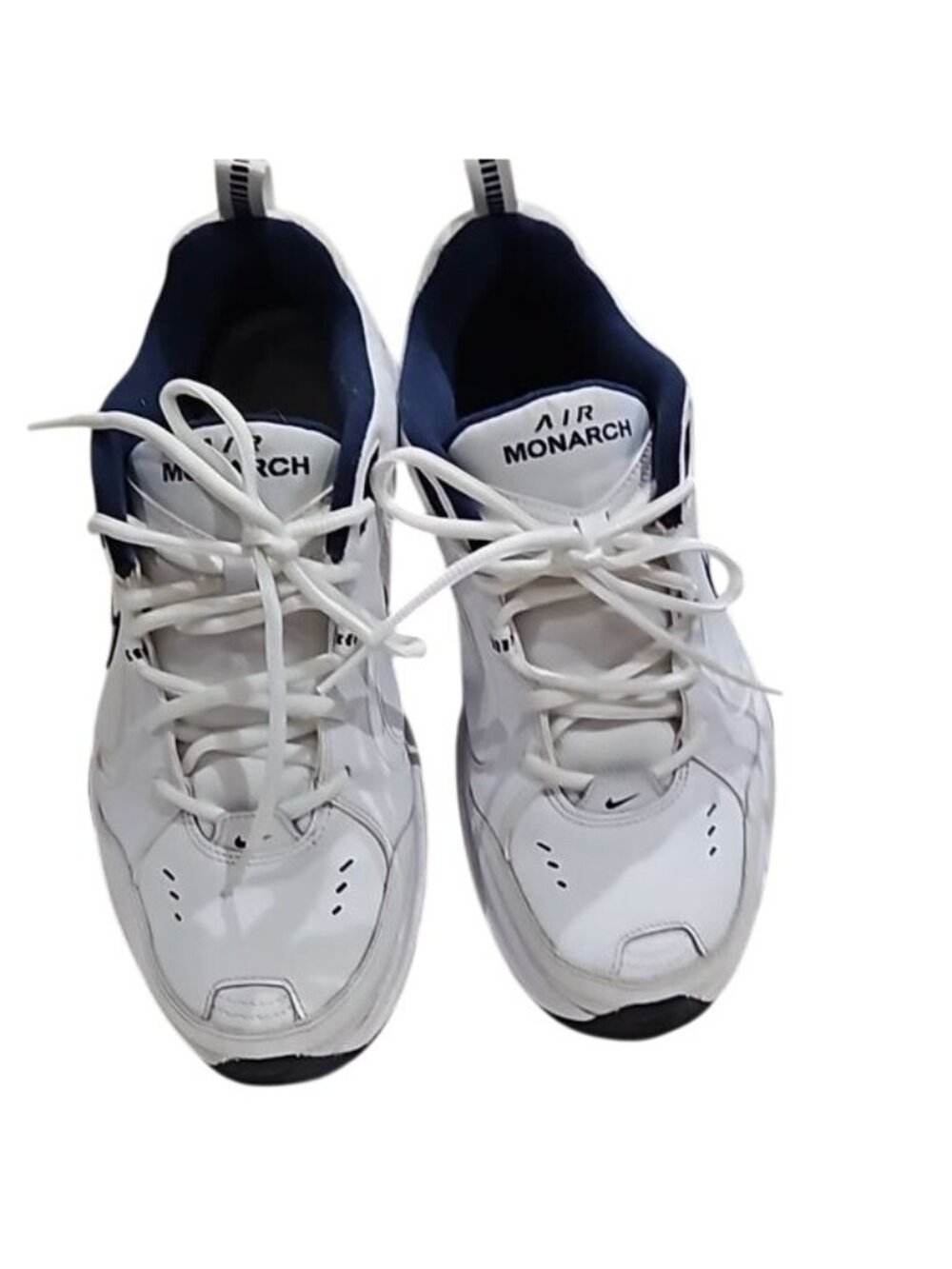 VANTAGE NIKE AIR MONARCH IV SIZE 9 IN WHITE